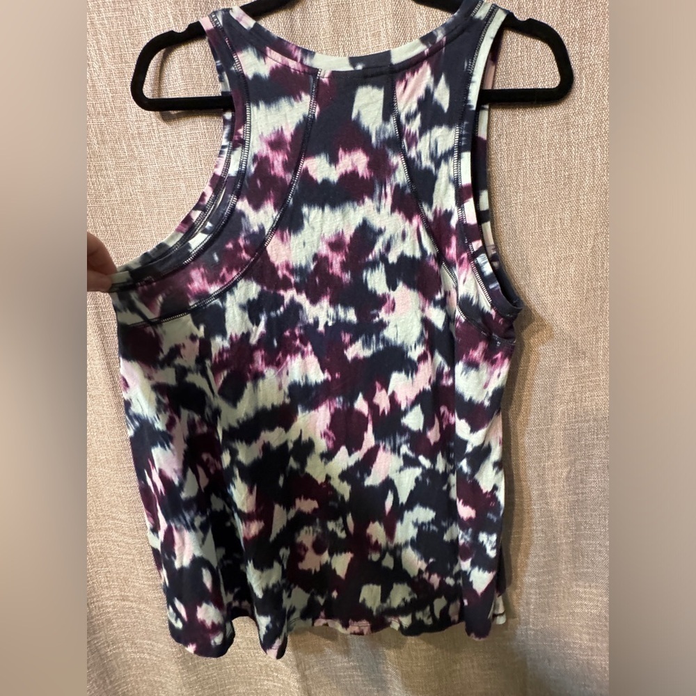 Sweaty Betty Easy Peazy Pima Blue Flow Print Sleeveless Tank Size Medium/8-10 - Picture 8 of 10